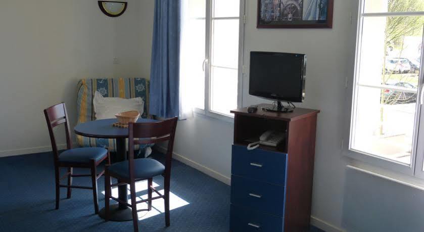 De L'europe, Hotel
